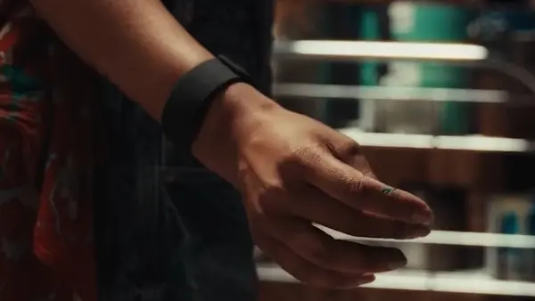 «التحكم بقوة الفكر» ثورة ميتا العصبية: كيف يعيد سوار المعصم تعريف تفاعلنا مع العالم الرقمي؟