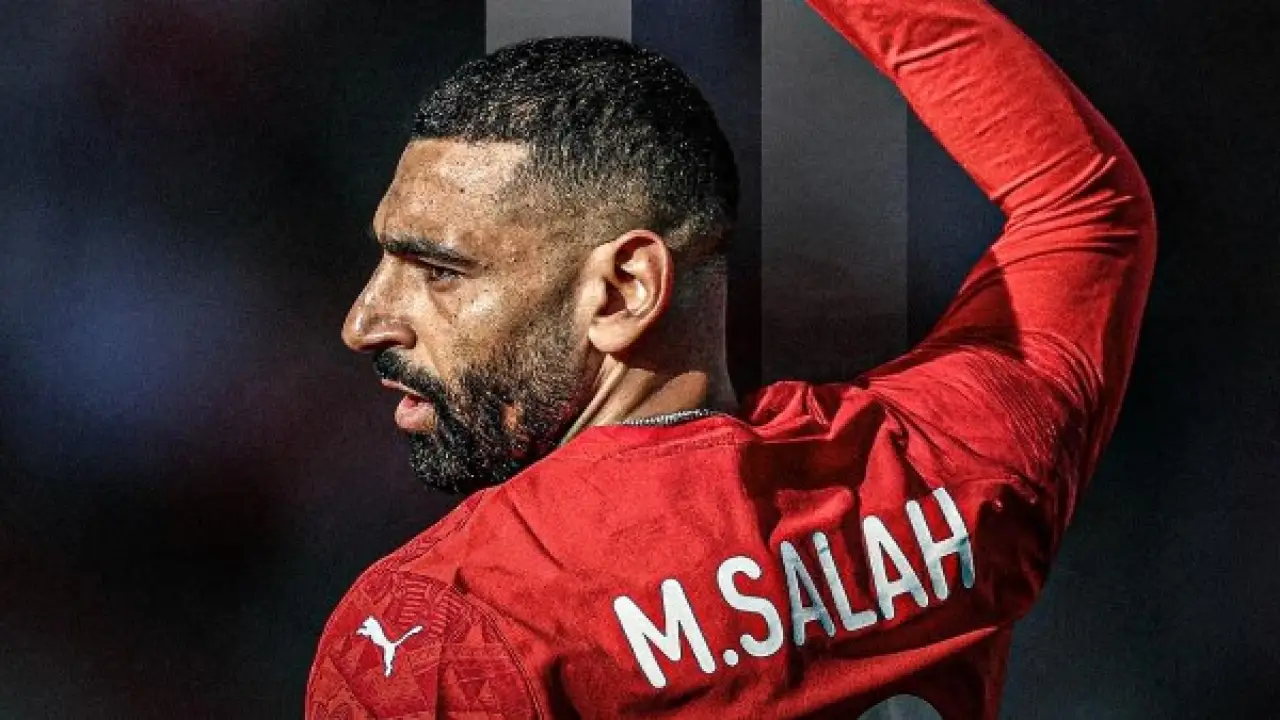 ليفربول يوجه رسالة خاصة لمحمد صلاح بعد صدمة إقصاء مصر من كأس أمم إفريقيا