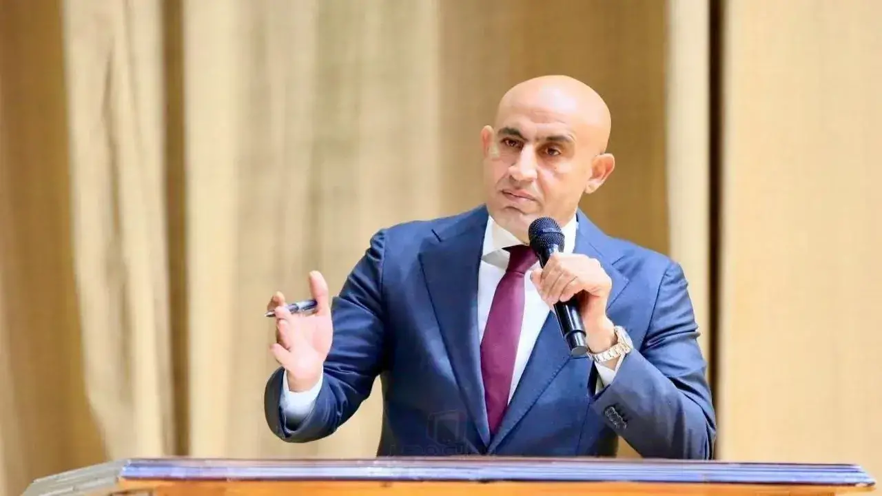 إحالة وزير التربية والتعليم للمحاكمة صدمة تهز مصر كواليس القرار القضائي المفاجئ