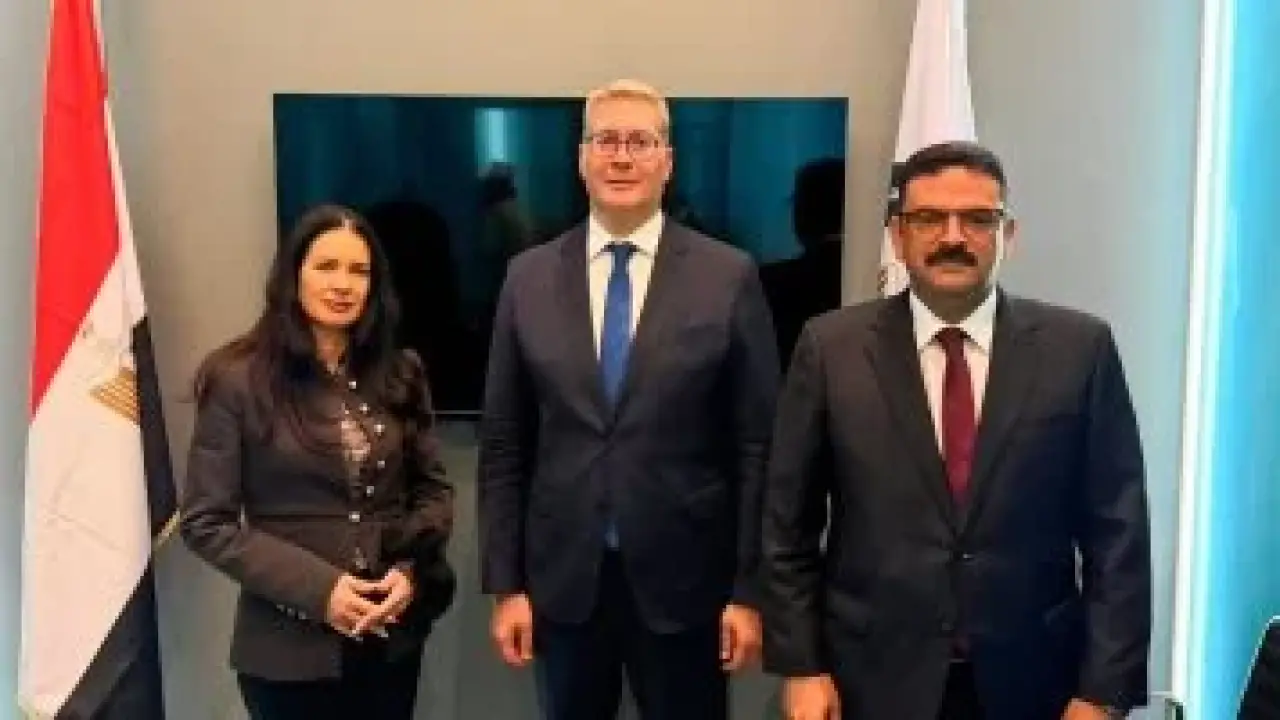 مصر تترقب صفقة تكنولوجية عملاقة تحرك وزاري حاسم يستقطب كيانات عالمية