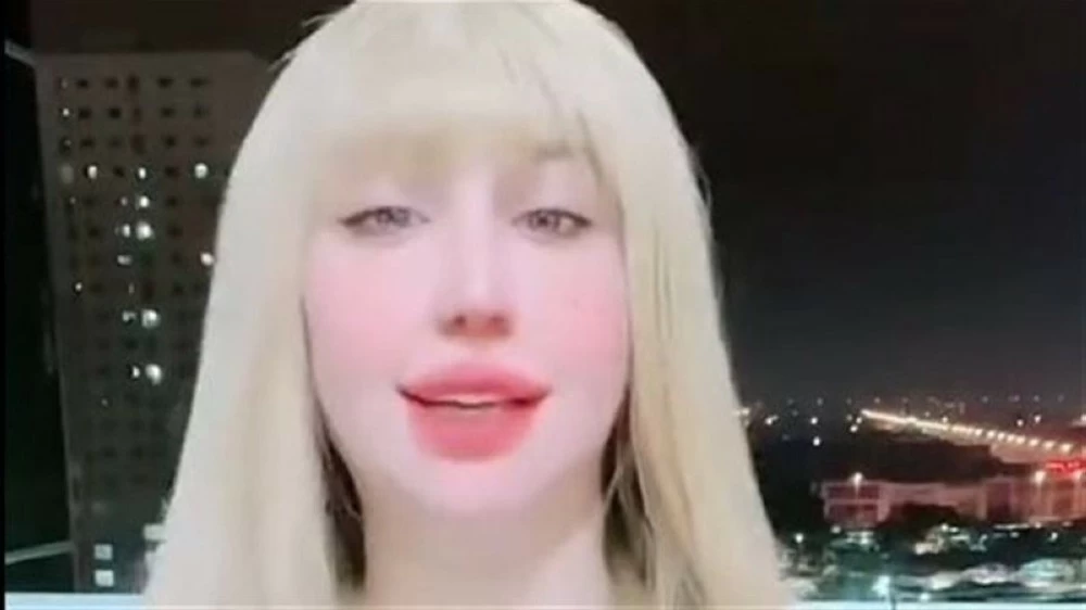 الراقصة بوسي الأسد تواجه اتهام خدش الحياء أمام القضاء المصري