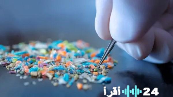 أطعمة ومشروبات تحتوي على جزيئات بلاستيكية غير مرئية تهدد صحة المستهلكين
