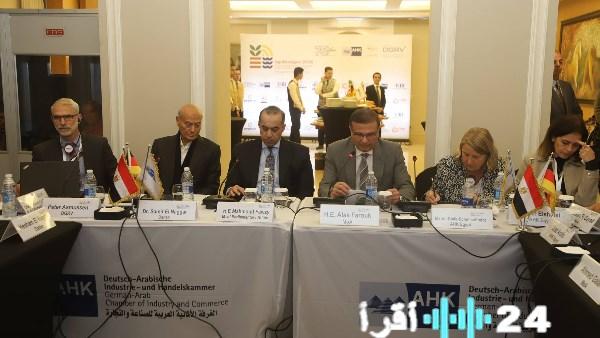 وزير الزراعة يشهد جلسة لتبادل الخبرات بين التعاونيات المصرية والألمانية