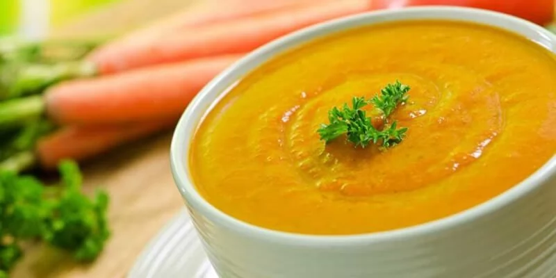 « وقود الشتاء الصحي ».. شوربة العدس: كنز غذائي لمناعة قوية ودعم لجسمك في الأجواء الباردة