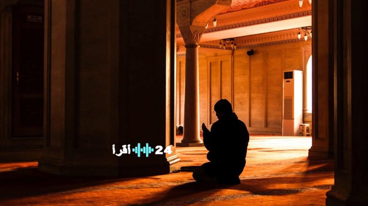 «بوصلة يومك الإيمانية» ننشر لكم توقيتات الأذان والصلوات الأحد 4 يناير 2026 بجميع محافظات مصر