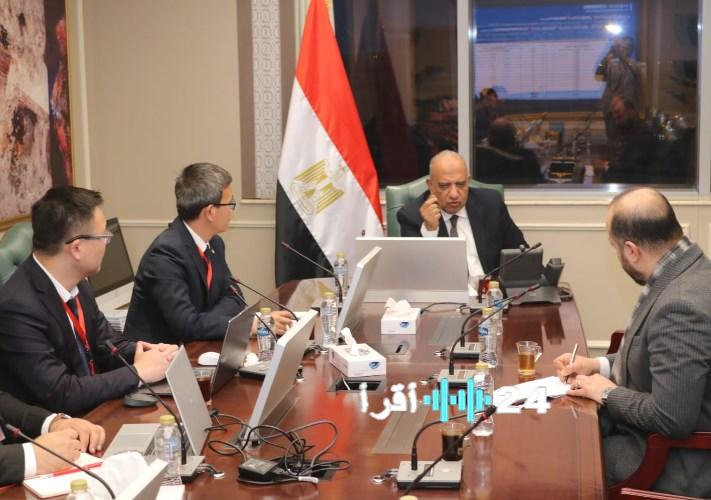 وزير الكهرباء يناقش SANY الصينية إنشاء مصنع توربينات رياح وتوطين التكنولوجيا بمصر