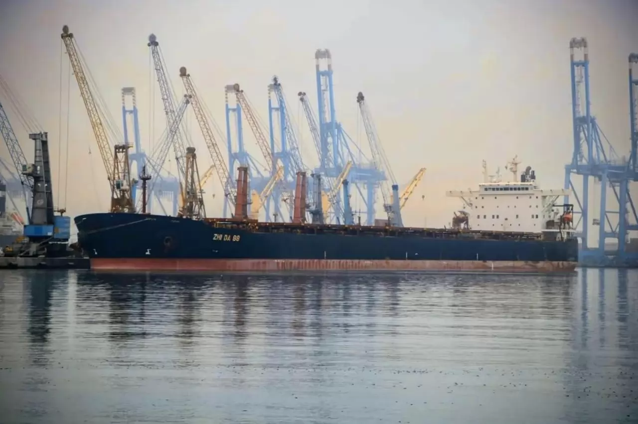 «إنجاز تاريخي: سيسكو ترانس تنجح في تفريغ 138 ألف طن خلال 77 ساعة!»