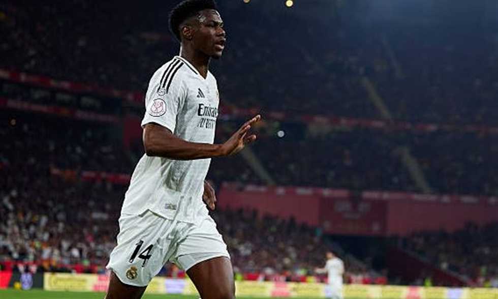 «ليلة ساحرة في البرنابيو» تشواميني يكشف عن تألق فينيسيوس الحقيقي