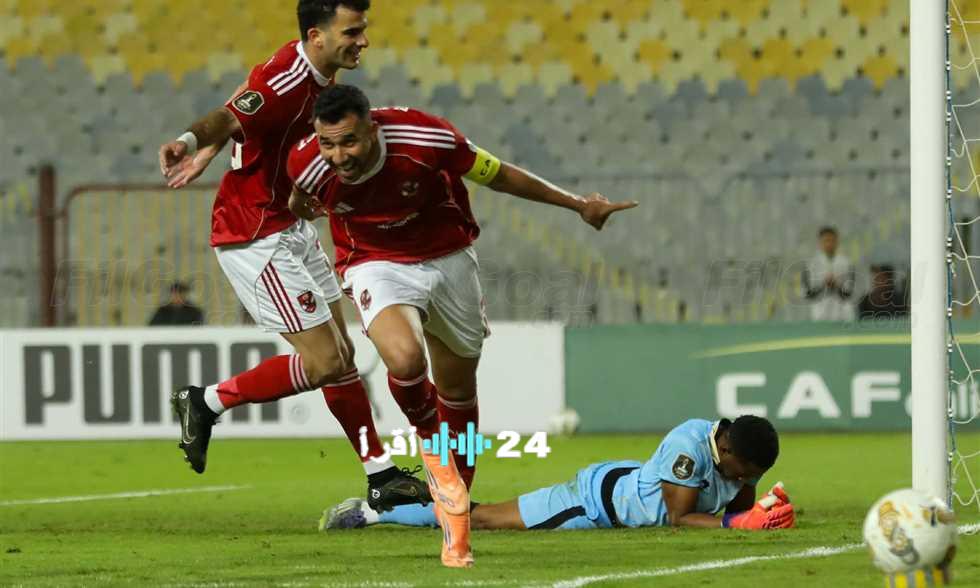 «تألق مصري» تريزيجيه يعتلي عرش هدافي دوري الأبطال بثنائية أفريقية