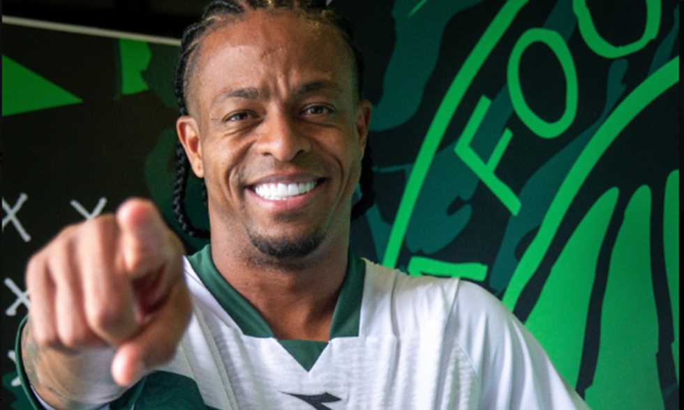 «صفقة برازيلية جديدة» كينو يرتدي قميص كوريتيبا في رحلة صعوده