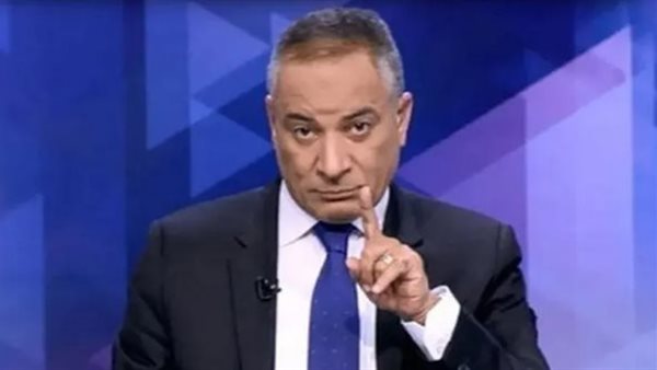 أحمد موسى يعلن عن انفراجة وشيكة لإعفاء هواتف المصريين العاملين بالخارج