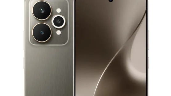 هاتف Realme 16 الجديد يقدم شاشة خلفية مبتكرة لتجربة تصوير سيلفي استثنائية باستخدام الكاميرا الرئيسية