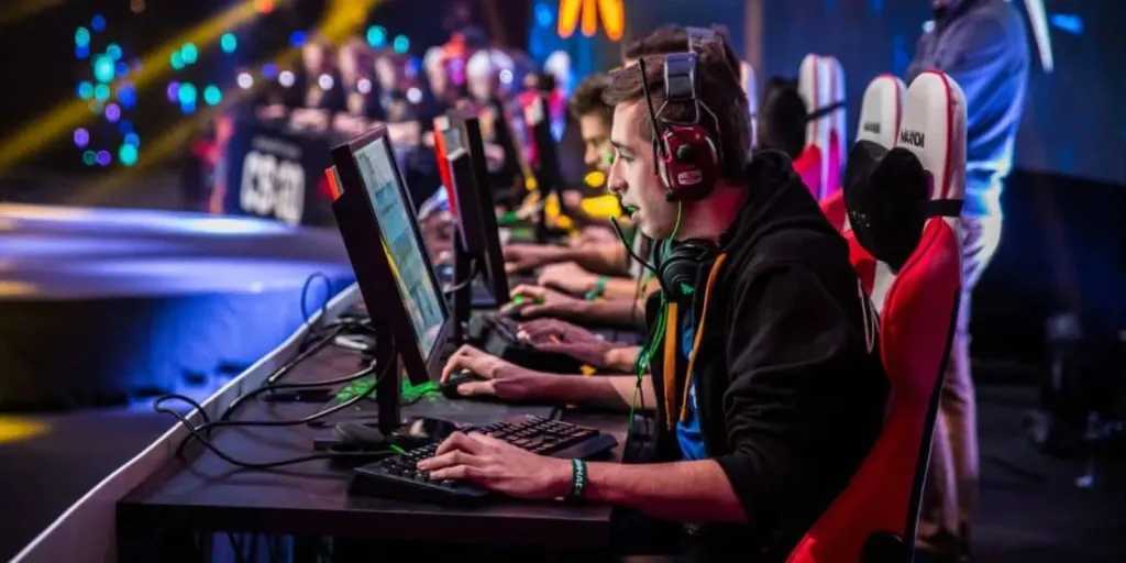 قطاع الألعاب في الإمارات يشهد 30,000 وظيفة جديدة ورواتب تصل إلى 1.2 مليون درهم