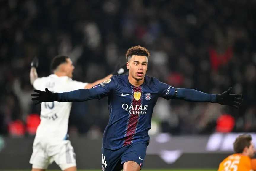 باريس سان جيرمان يتوج بكأس السوبر الفرنسي بعد ركلات ترجيح مثيرة أمام مارسيليا