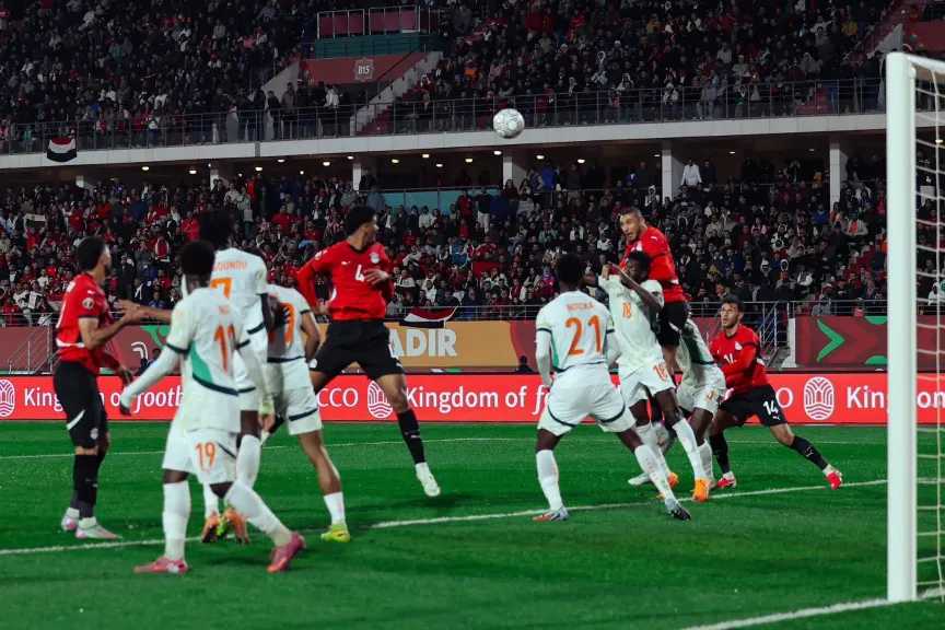 رغم التأهل لنصف النهائي 3 لاعبين خذلوا الجماهير في قمة مصر وكوت ديفوار