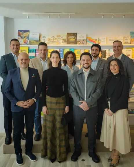 إطلالة الأميرة رجوة هل تستوحي أناقتها من ذوق الملكة رانيا