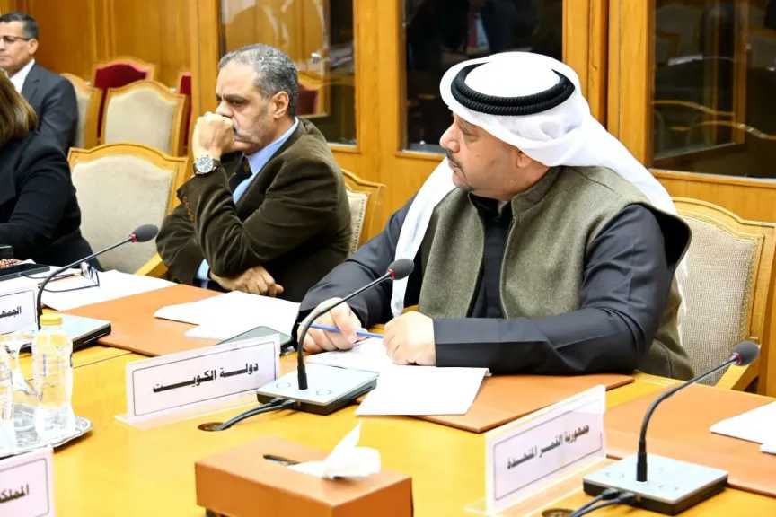 وزارة الإعلام الكويتية تبحث ملف التنمية المستدامة باجتماعات الجامعة العربية
