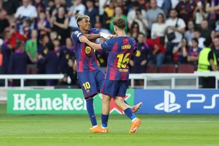 القنوات المجانية الناقلة لمباراة حسم تأهل برشلونة وراسينج في كأس ملك إسبانيا 2026