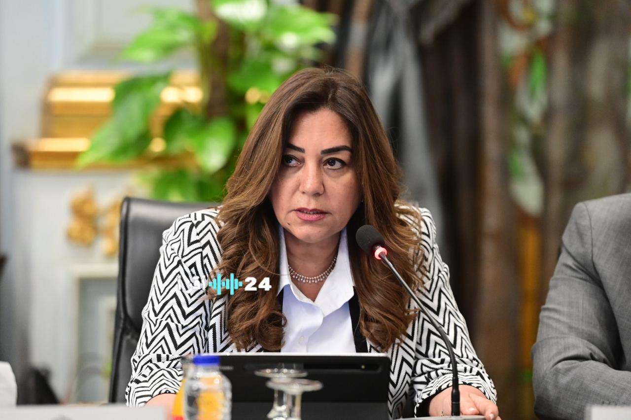 «فرص عمل قيادية مثيرة» وزيرة التنمية المحلية تكشف عن الشروط والمستندات المطلوبة وطريقة التقديم
