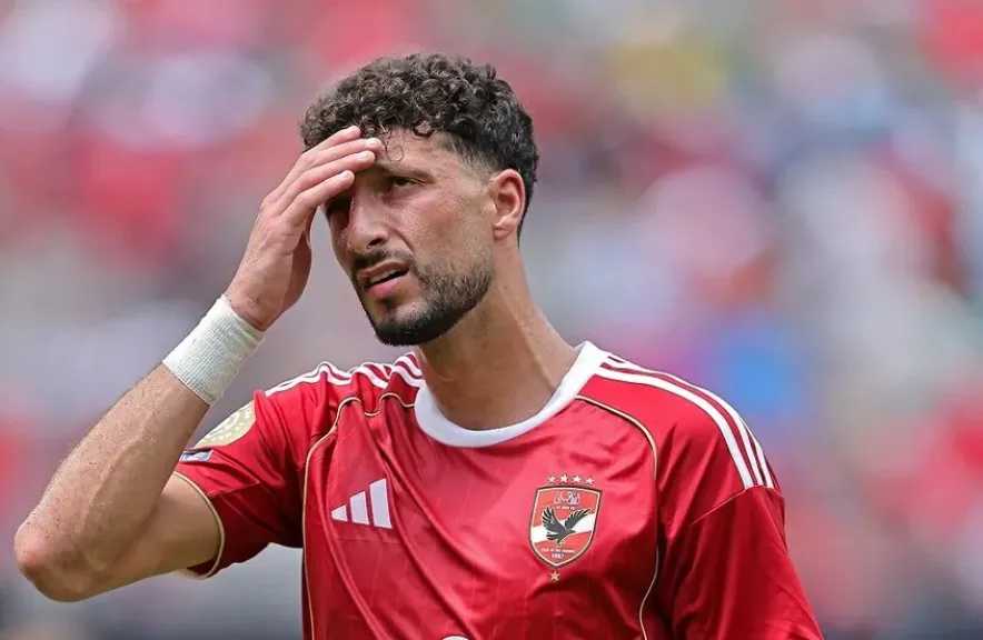 المارد الأحمر الأهلي يكشف حقيقة عودة وسام أبو علي