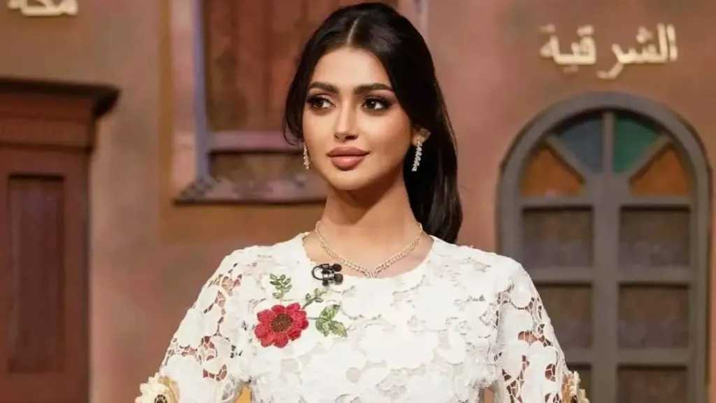 الفنانة السعودية أصايل محمد تثير ضجة بمفاجأة كبرى لجمهورها