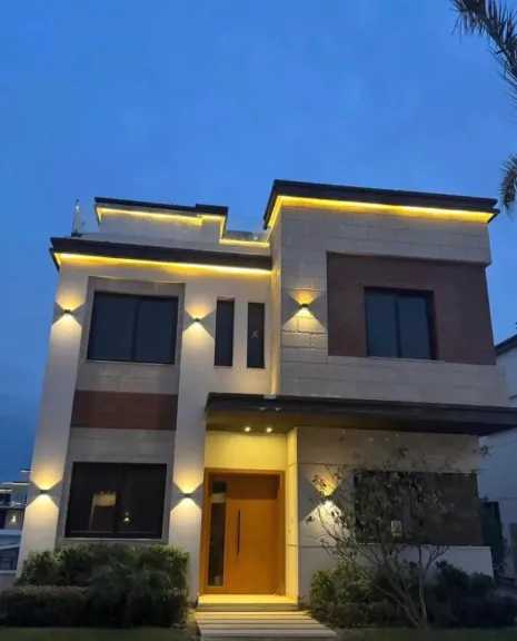 صدمة عقارية لأحد المستثمرين بعد بيع 4 فيلات في الأراضي البيضاء