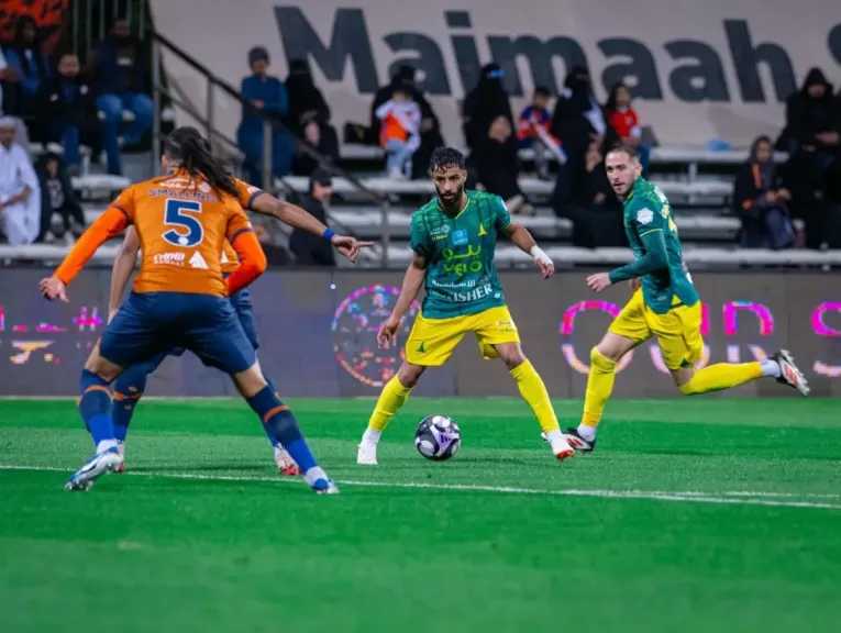 القنوات الناقلة وكيفية مشاهدة مباراة الفيحاء ضد الخليج بالدوري السعودي اليوم مجانًا