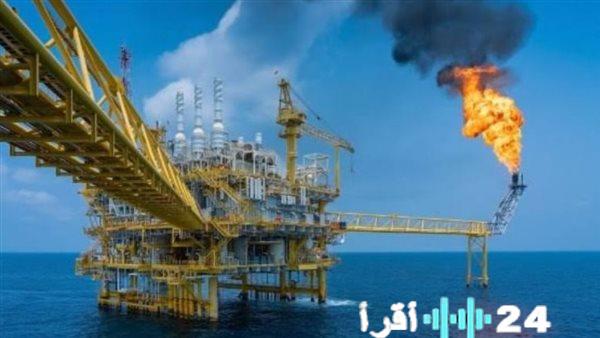اكتشافات نفطية كبرى بالصحراء الغربية 4 آبار جديدة تضخ 4500 برميل يوميًا