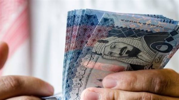 «نافذة الصرف» الريال السعودي يحافظ على استقراره اليوم وتفاصيل تحديثات الصرف في البنكين الأهلي ومصر