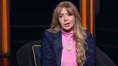 لقاء سويدان توضح موقفها بعد الهجوم عليها بسبب ظهورها الأخير وتؤكد عدم سعيها للتريند