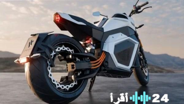 فيرج تزيح الستار عن أول موتوسيكل كهربائي ببطارية سيراميك