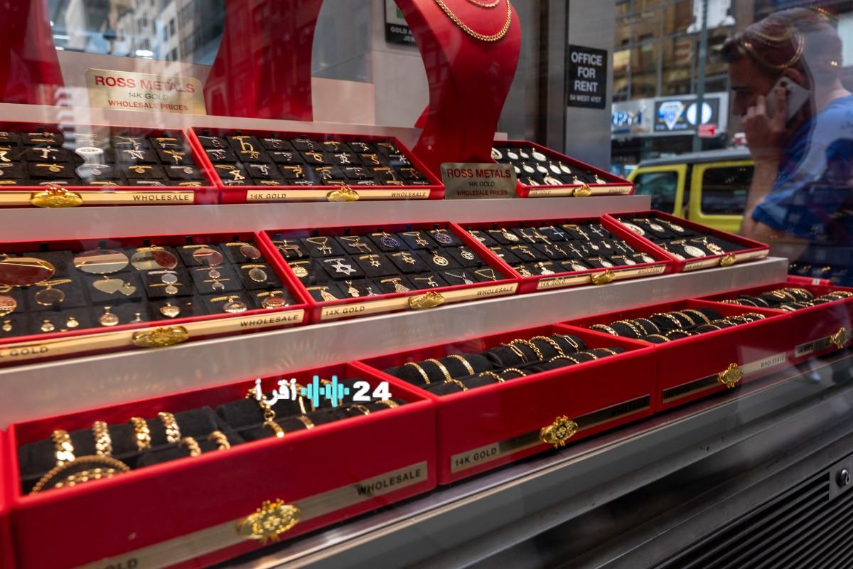 استمرار ارتفاع أسعار الذهب إلى أكثر من 5000 دولار للأونصة في ظل تفاقم التوترات الجيوسياسية