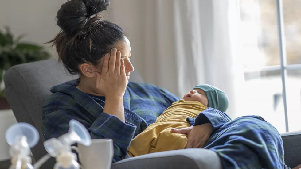 «وازن بين صحتك ورعاية طفلك.» استراتيجيات الأمهات المرضعات لإنقاص الوزن بأمان وفعالية خلال الرضاعة الطبيعية