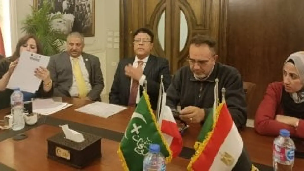 إغلاق باب التقديم لرئاسة حزب الوفد وبدء مرحلة المنافسة بين 8 مرشحين