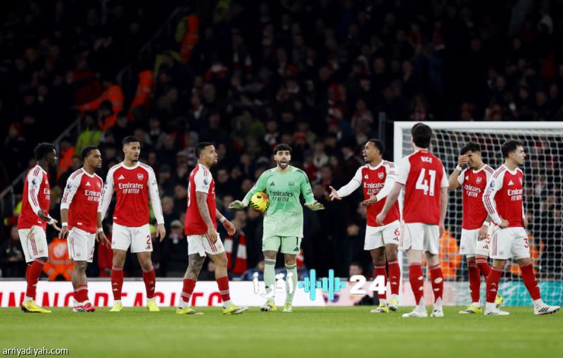 أرسنال وتحدي الألقاب الأربعة ضغط التوقعات يهدد حلم المدفعجية