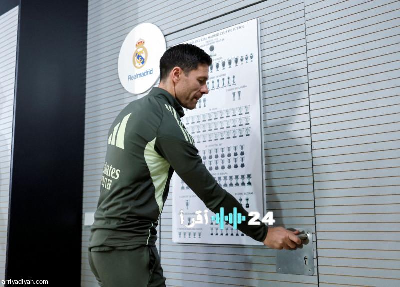 ألونسو يختتم رحلة الأحلام الكبرى في جدة