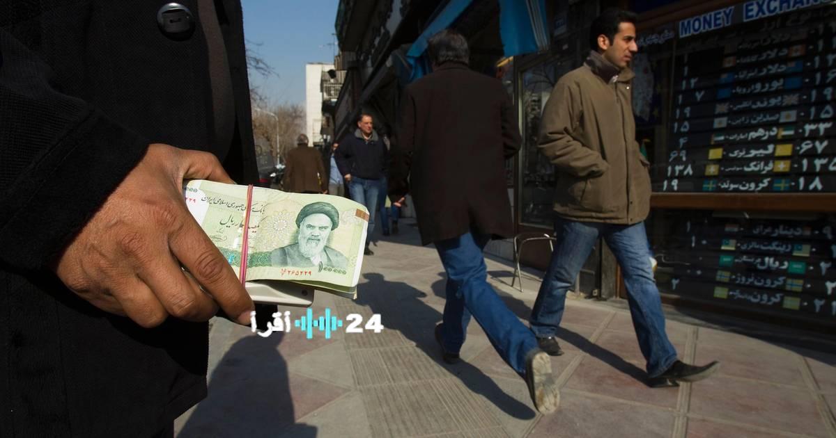 «.هدير طبول الحرب يهز استقرار طهران المالي» ارتفاع جنوني للذهب والدولار في إيران على وقع سيناريوهات الضربة الأميركية المحتملة