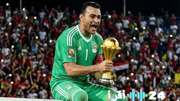 الحضري يحتفل بلحظة تاريخية حاملاً كأس أمم إفريقيا