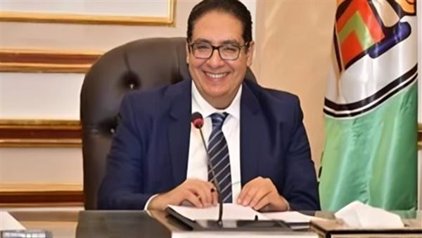 رئيس جامعة القاهرة يشدد من قلب المدن الجامعية الطالب أولاً وجودة الحياة أولوية قصوى