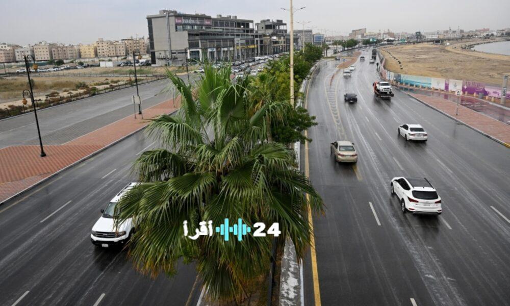 تحذيرات عاجلة في السعودية رياح وأتربة وأمطار مرتقبة بعدة مناطق