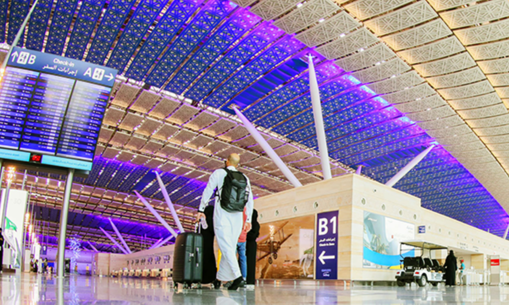 مطارات السعودية ترفع سقف التوقعات إلى 141 مليون مسافر بحلول 2025