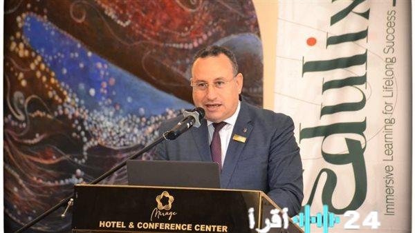 رئيس جامعة الإسكندرية يهنئ الأقباط بعيد الميلاد ويؤكد أهمية الوحدة الوطنية لترسيخ استقرار البلاد