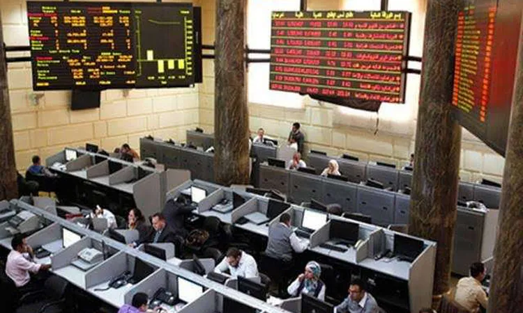 «استعادة السيولة: الطروحات الجديدة وتوزيعات الأرباح تعزز نمو البورصة»