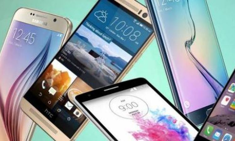 «حماية المستهلك ضرورة ملحة» شعبة المحمول والاتصالات تدعو لمراجعة أسعار الموبايلات وتجار يقترحون هاشتاج لتخفيض الضريبة