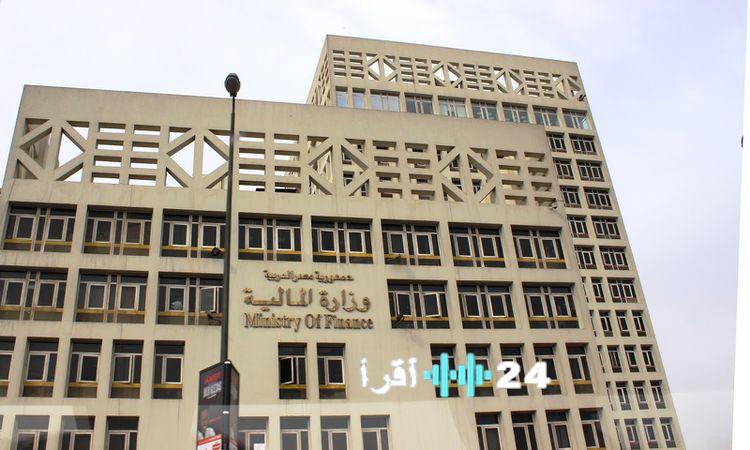 «ارتفاع الفائض الأولي لموازنة مصر إلى 1.8% من الناتج المحلي في النصف الأول من العام المالي»