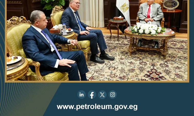 «تقديرٌ وتقدّم» وزير البترول يعزي رئيس مجلس الشيوخ خلال زيارته لمقر المجلس