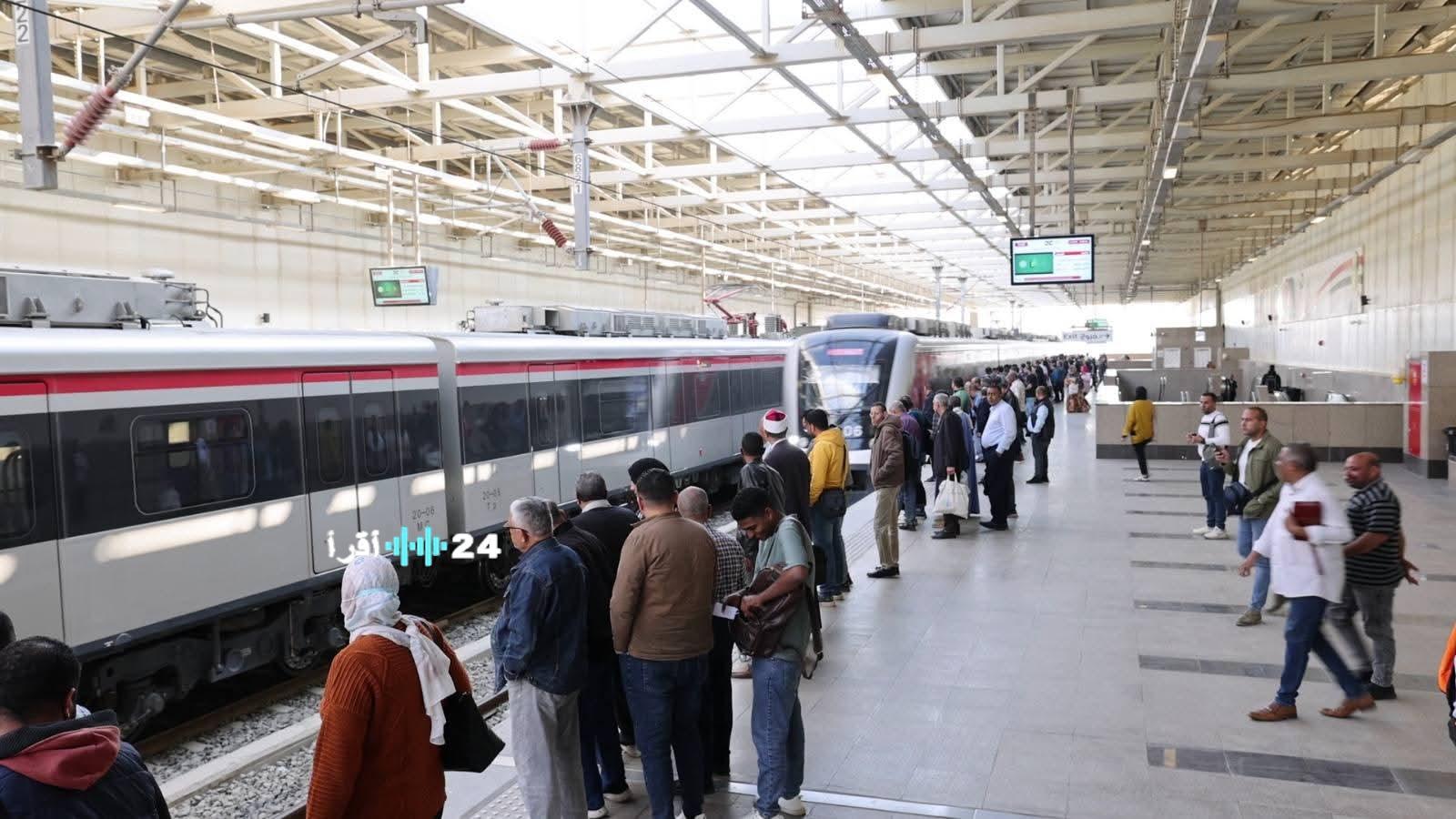 «وداعًا لصفوف الانتظار: حل ذكي يغير تجربتك اليومية!» نحو انسيابية تامة في محطات المترو والقطار الكهربائي الخفيف: إطلاق خدمة جديدة للقضاء على زحام شبابيك التذاكر