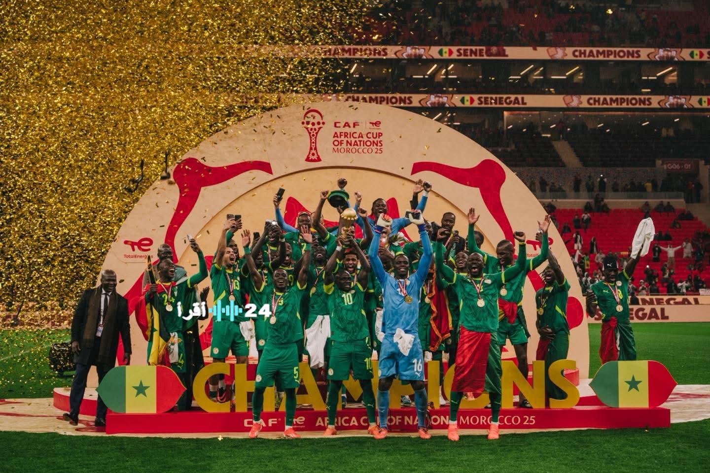 كاف يفرض عقوبات مشددة على المغرب والسنغال عقب أحداث نهائي كأس إفريقيا