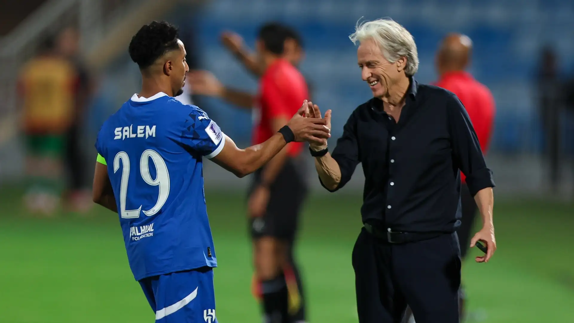 معلق مباراة الهلال والقادسية في الدوري السعودي 2026.. من يقود الوصف الصوتي للقمة المنتظرة؟