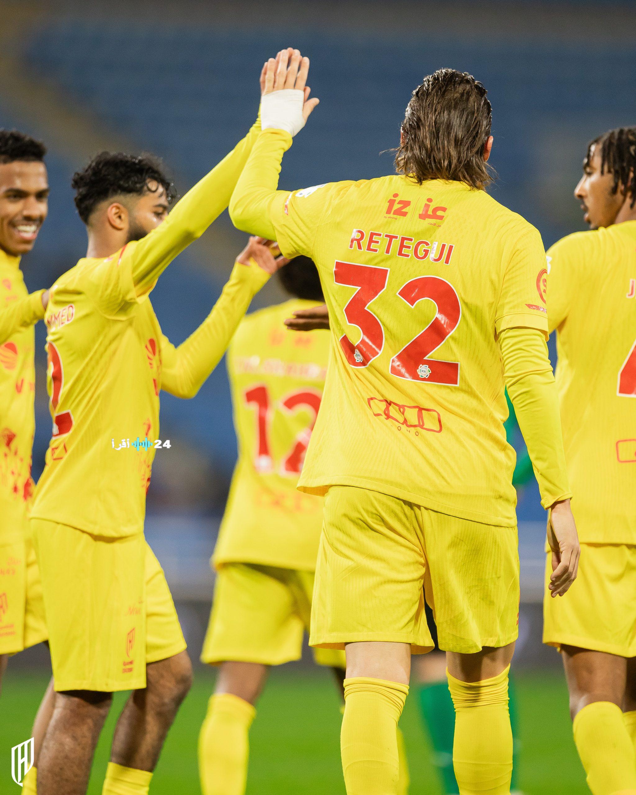 القادسية يضرب النجمة بثلاثية ساحقة